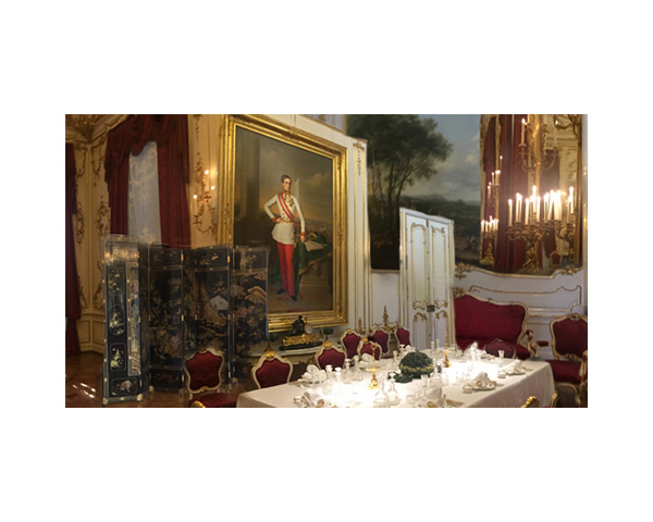 Vienna Shlossbrom Furn0041